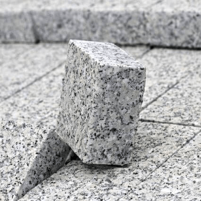 kostka cieta strzegom