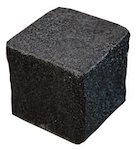 Schwarze Granitsteine